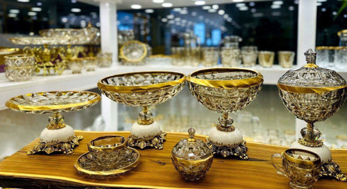 سرویس کریستال آکوامارین با پایه سفید