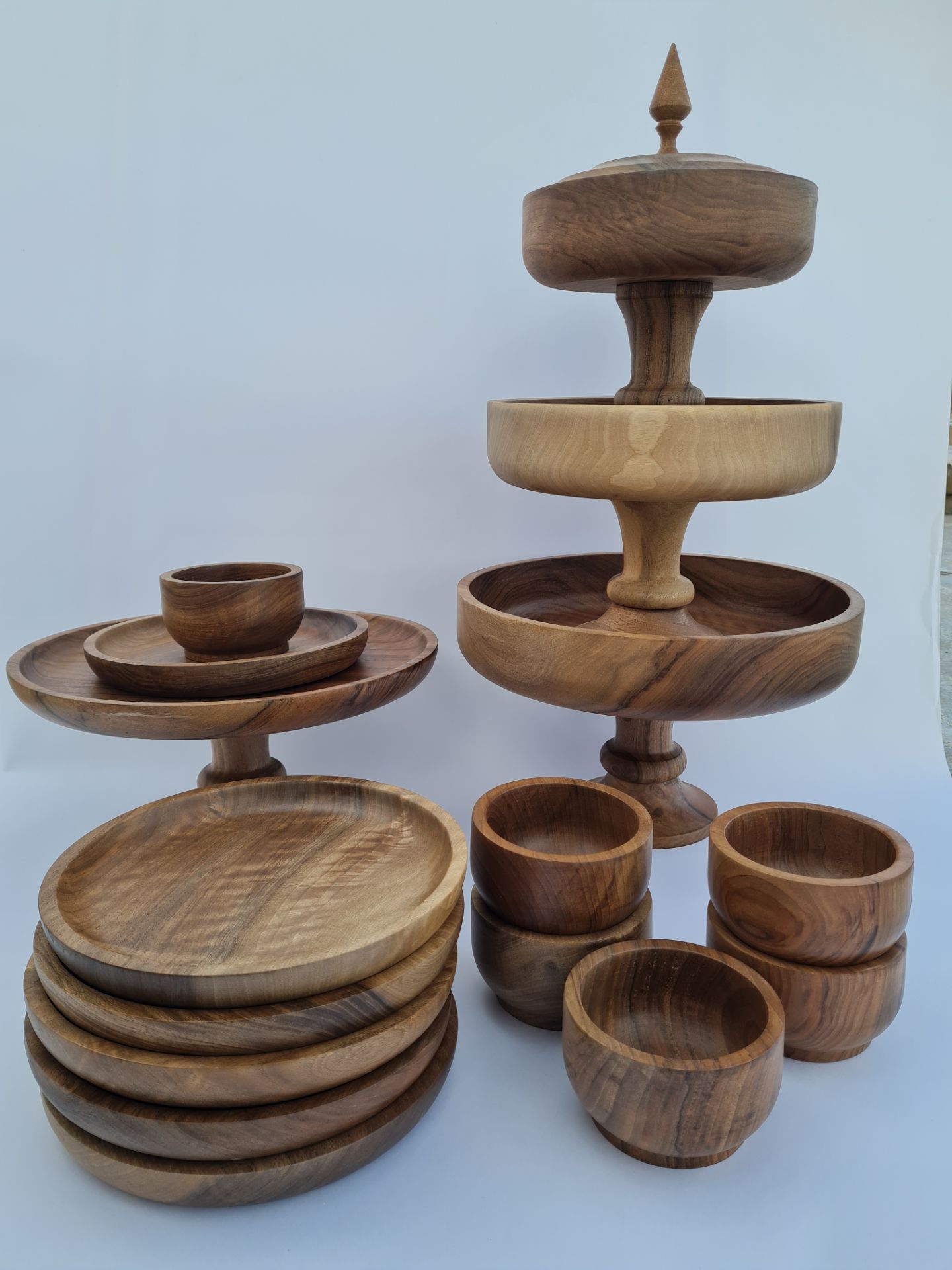 سرویس پذیرایی تک پایه چوب گردو