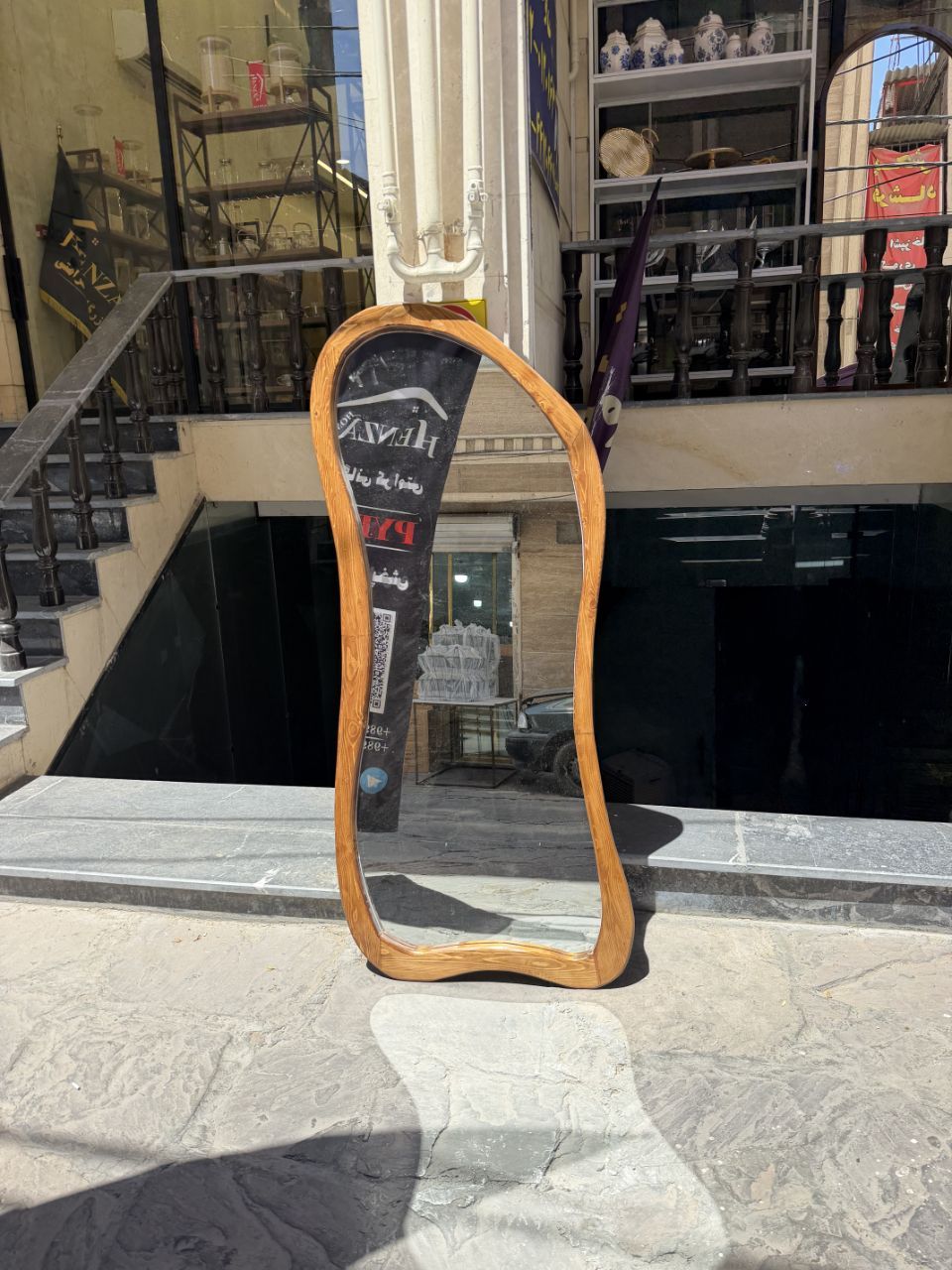 آینه قدی مدل دفرمه